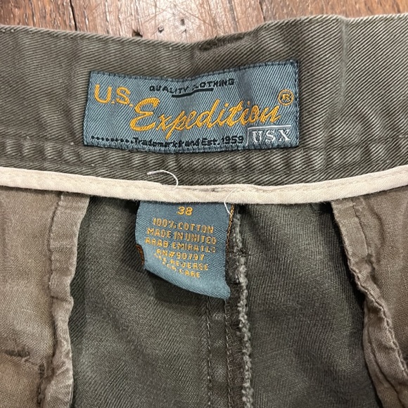 US EXPEDITION CARGO SHORTS size 38 - Picture 4 of 5